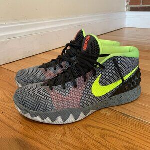 Nike Kyrie 1 The Dungeon Deep Pewter Tumbled Grey 705277 270 Size 11.5